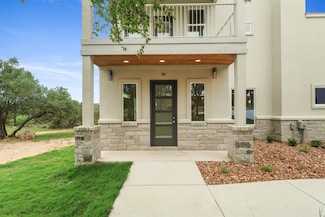 301 Knights Row, Cottonwood Shores, TX 78657