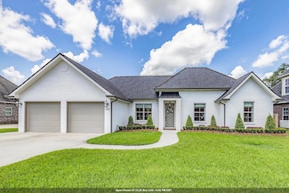 2908 Quiet Oak Place, Schriever, LA 70395
