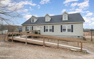 8011 Simmons Rd, Castalia, NC 27816