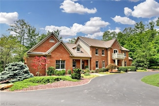 150 Warner Rd, Hubbard, OH 44425