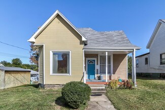 212 E Gum St, Boonville, IN 47601