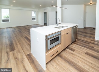 19 Lincoln Ct Unit 103, Princeton, NJ 08540