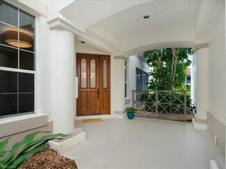 236 Colonade Cir Unit 2302, Naples, FL 34103