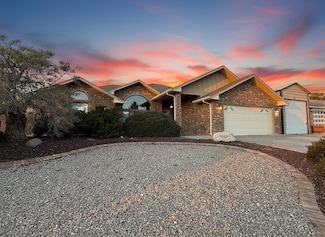 3023 Sunrise Ave, Alamogordo, NM 88310