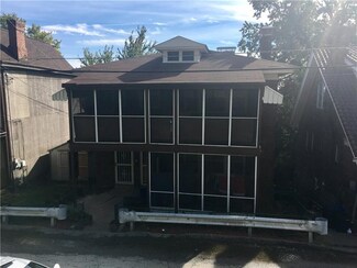 31 Radium St, Pittsburgh, PA 15214