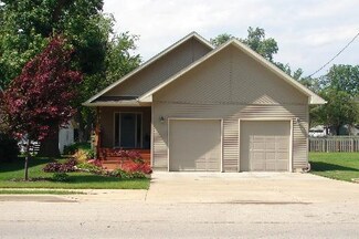223 W Main St, Kirkland, IL 60146