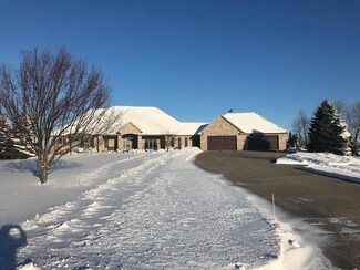 12675 Island View Cir, Rogers, MN 55374