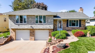 10111 O St, Omaha, NE 68127