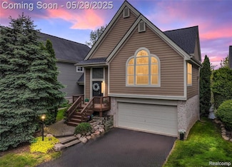 6532 Turtle Walk, Clarkston, MI 48346