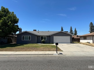 5812 Appletree Ln, Bakersfield, CA 93309