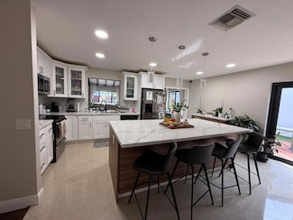 1988 Sacramento, Weston, FL 33326