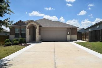 309 Cosmos Ln, Jarrell, TX 76537