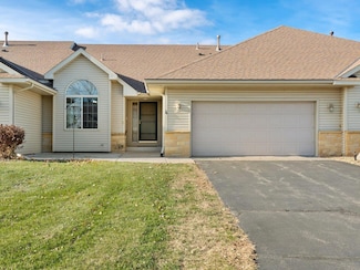 4 Egret Ln, Elysian, MN 56028