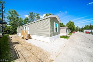 8323 Eagle Rd Unit 18, Willoughby, OH 44094