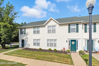 8013 Hunter Green Way, Louisville, KY 40291