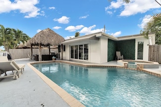 2233 SE 15th St, Pompano Beach, FL 33062