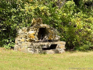 1728 Decatur Rd, Mohegan Lake, NY 10547