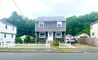 224 Linwood St, Lynn, MA 01905