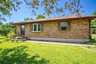 77 Lakengren Dr, Eaton, OH 45320