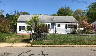 15 Borghaus Rd, Helmetta, NJ 08828