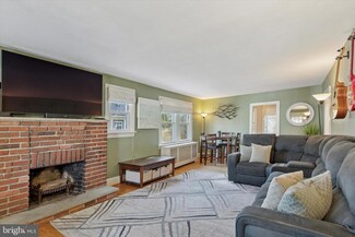 710 Grant Ave, Willow Grove, PA 19090