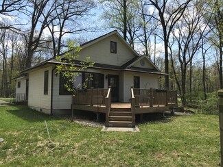 3221 N Sr 13, Pierceton, IN 46562