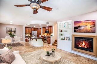 4 Midtown Dr, Aliso Viejo, CA 92656