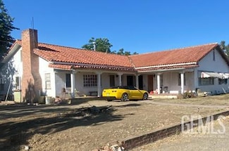 1655 Teale Rd, Arvin, CA 93203