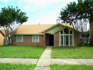 11803 Avery Ln, Balch Springs, TX 75180