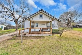 2628 Old Robinson Rd, Waco, TX 76706