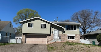 4806 Monroe St NE, Columbia Heights, MN 55421