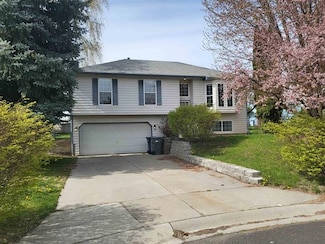 319 E Westcrest Ct, Colbert, WA 99005