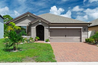 843 Remington Green Dr SE, Palm Bay, FL 32909
