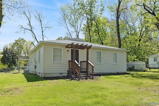 2703 Cave Ave NW, Huntsville, AL 35810