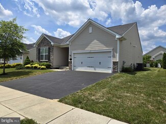 21 Pine Valley Rd, Berlin, NJ 08009