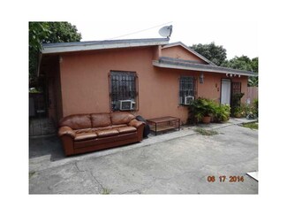 3171 NW 28th St, Miami, FL 33142