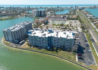 500 Treasure Island Causeway Unit 305, Treasure Island, FL 33706