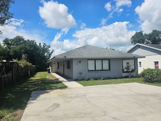 16 E Hibiscus St, Lake Placid, FL 33852