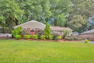 1812 Sunnyside Cir, Fayetteville, NC 28305