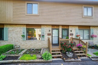 95 David Square Unit 95, Westerville, OH 43081