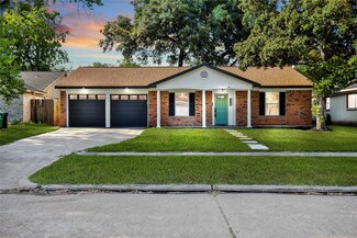 8526 Stroud Dr, Houston, TX 77036