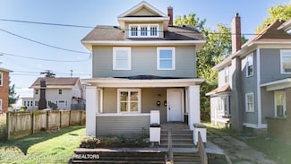 513 W Hillsdale St, Lansing, MI 48933