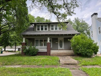 2823 Clark Ave, Parsons, KS 67357