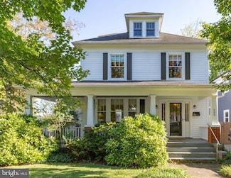 900 Wolfe St, Fredericksburg, VA 22401