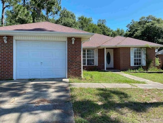 6640 Woodbury Forest Dr, Milton, FL 32583