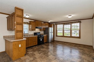 433 Waterway Dr, Iowa City, IA 52246