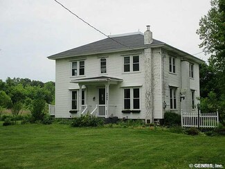 4999 Lincoln Rd, MacEdon, NY 14502