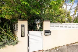 1703 South St, Key West, FL 33040