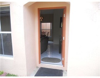1330 W 54th St Unit 227C, Hialeah, FL 33012