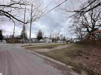 1301 Cass St, Traverse City, MI 49684